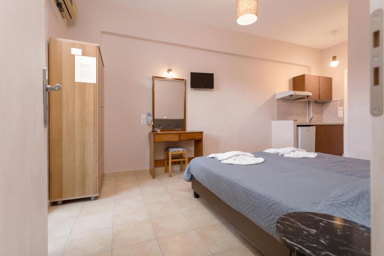 Mare Blu Studios & Suites Laganas Exterior photo