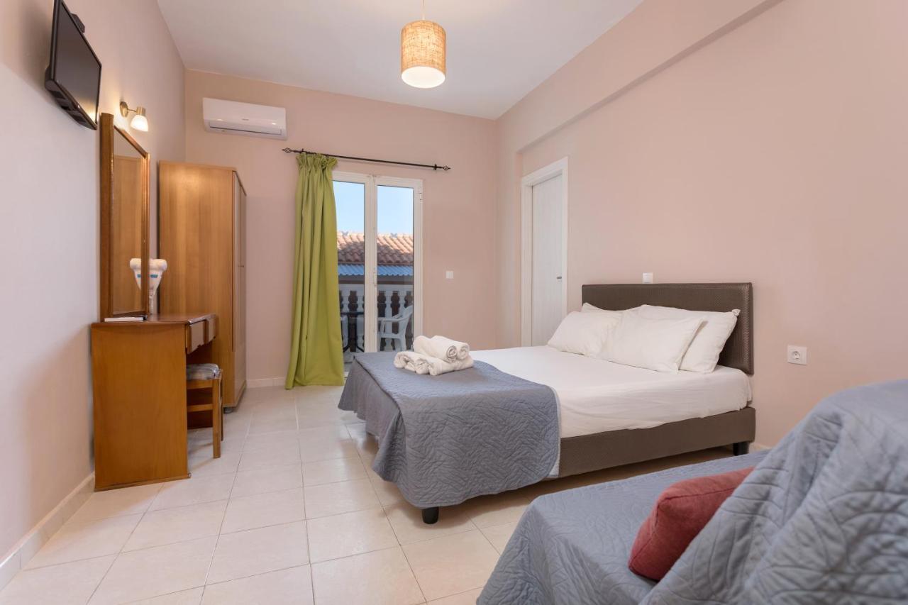Mare Blu Studios & Suites Laganas Exterior photo